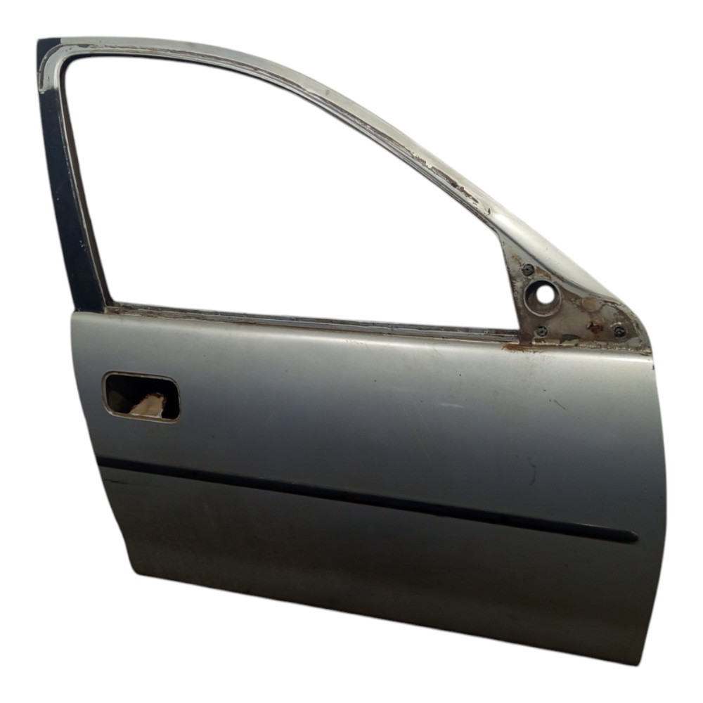 Porta Dianteira Direita Gm Corsa 1999 2000 A 2011 4 Portas 5