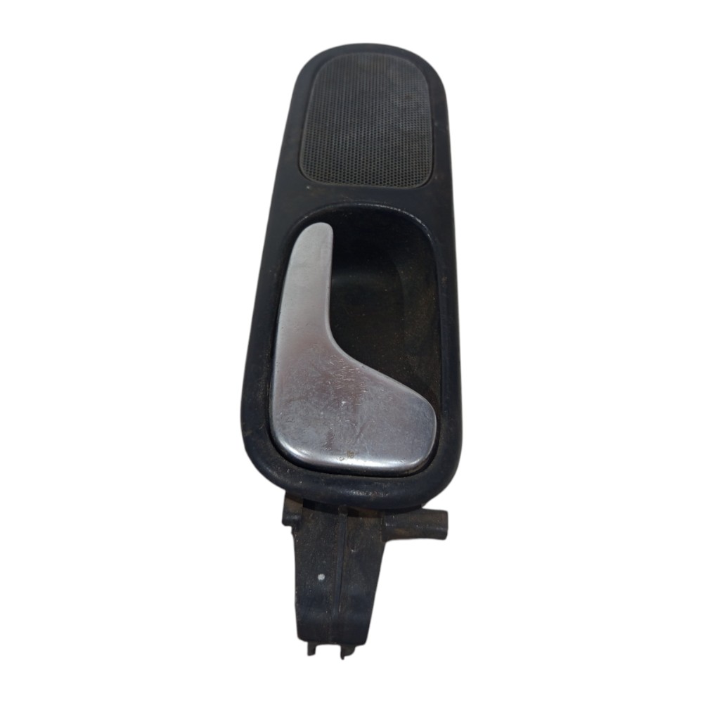 Maçaneta Cromada Interna Dir Audi A3 1998 A 2006 Tela Tuiter Preto E Cromado Dianteira/traseira 2