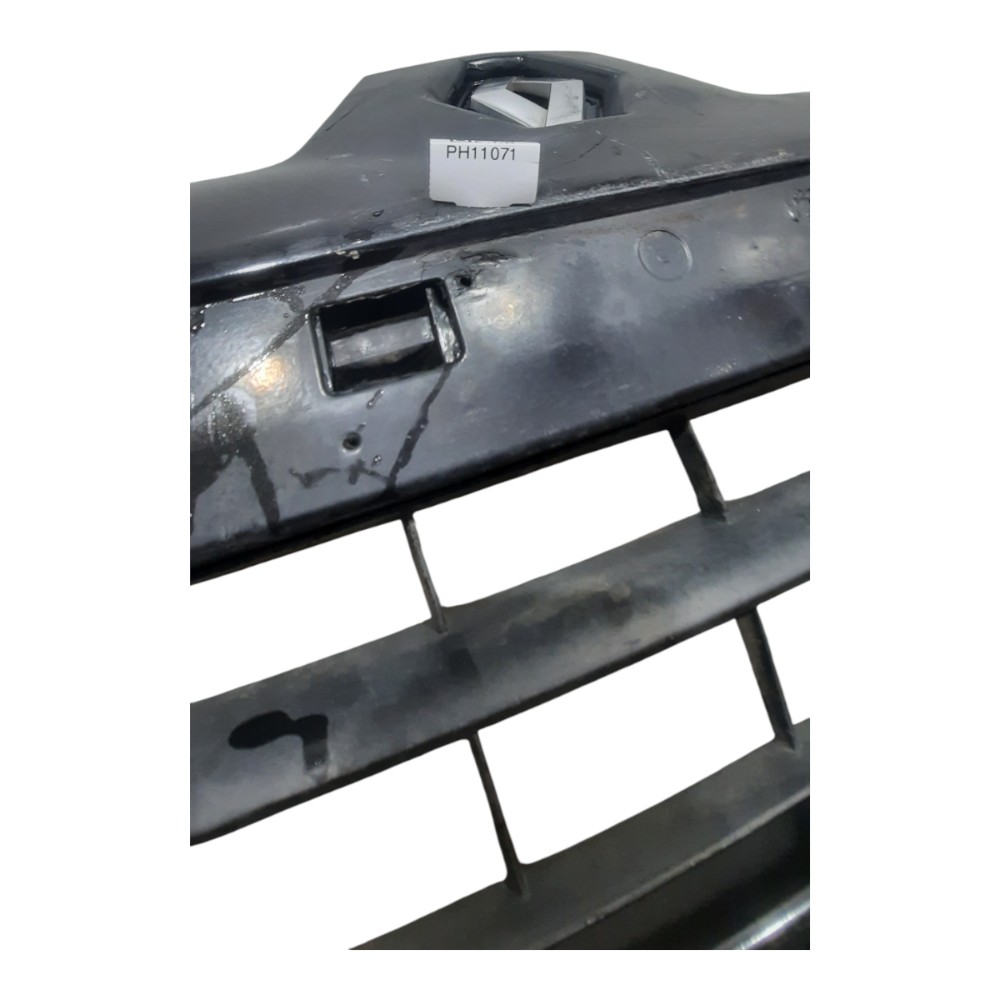 Parachoque Dianteiro Renault Clio Sedan 2005 2006 Detalhes 8