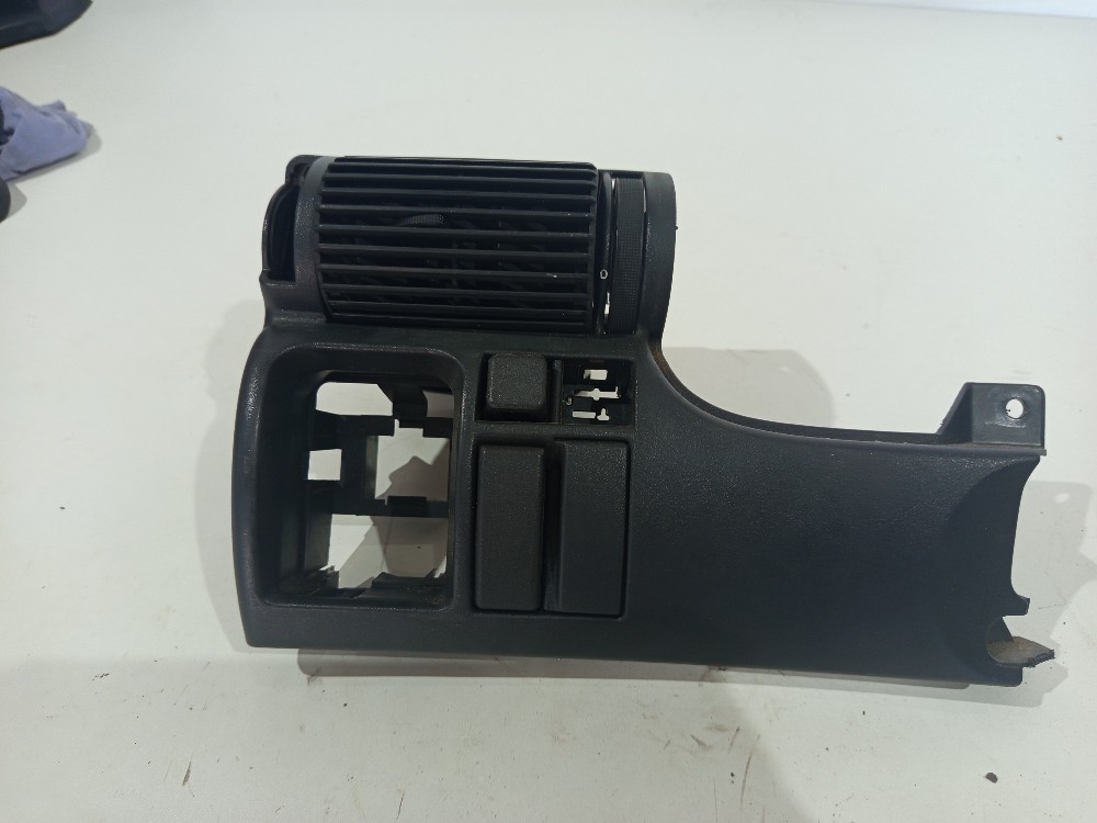 Moldura Difusor Ar Esquerdo Gm Astra Belga 1994 1995 A 1997 2