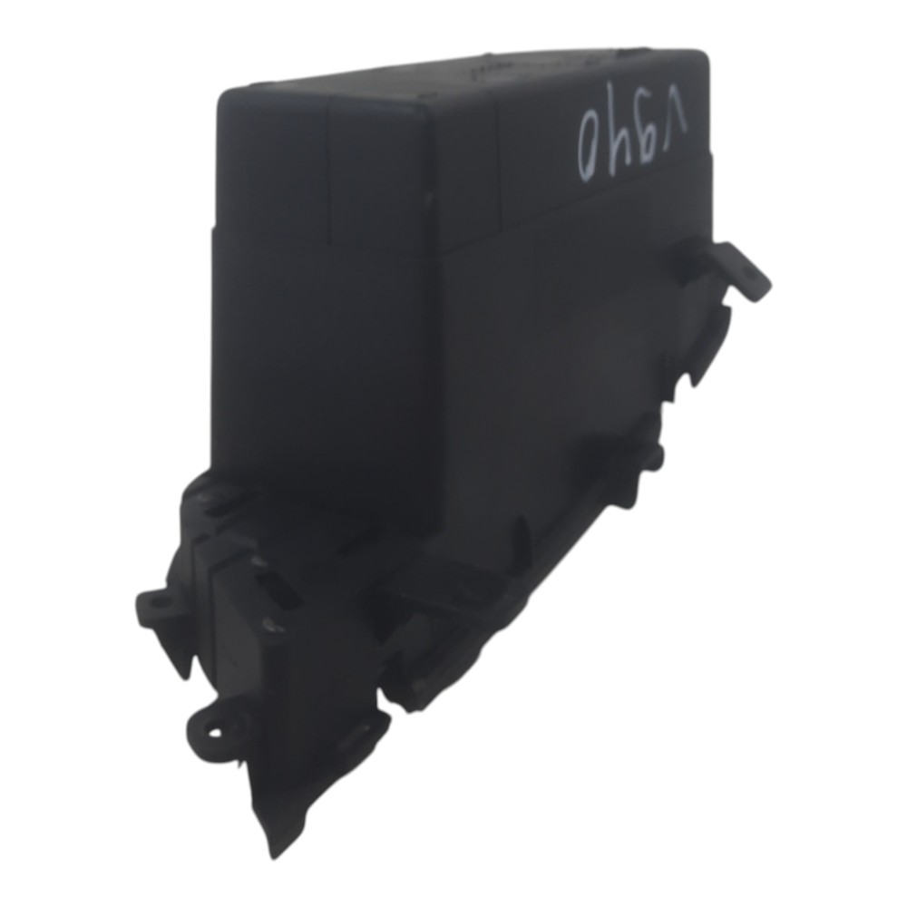 Porta Objetos Console Direito Painel Gm Sonic 2012 2013 2014 9