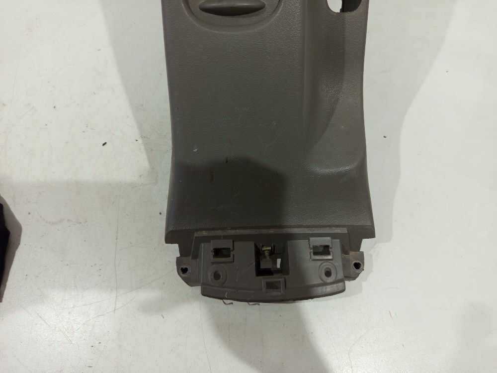 Console Central Traseiro Picasso Citroen Xsara 2001 A 2011 2