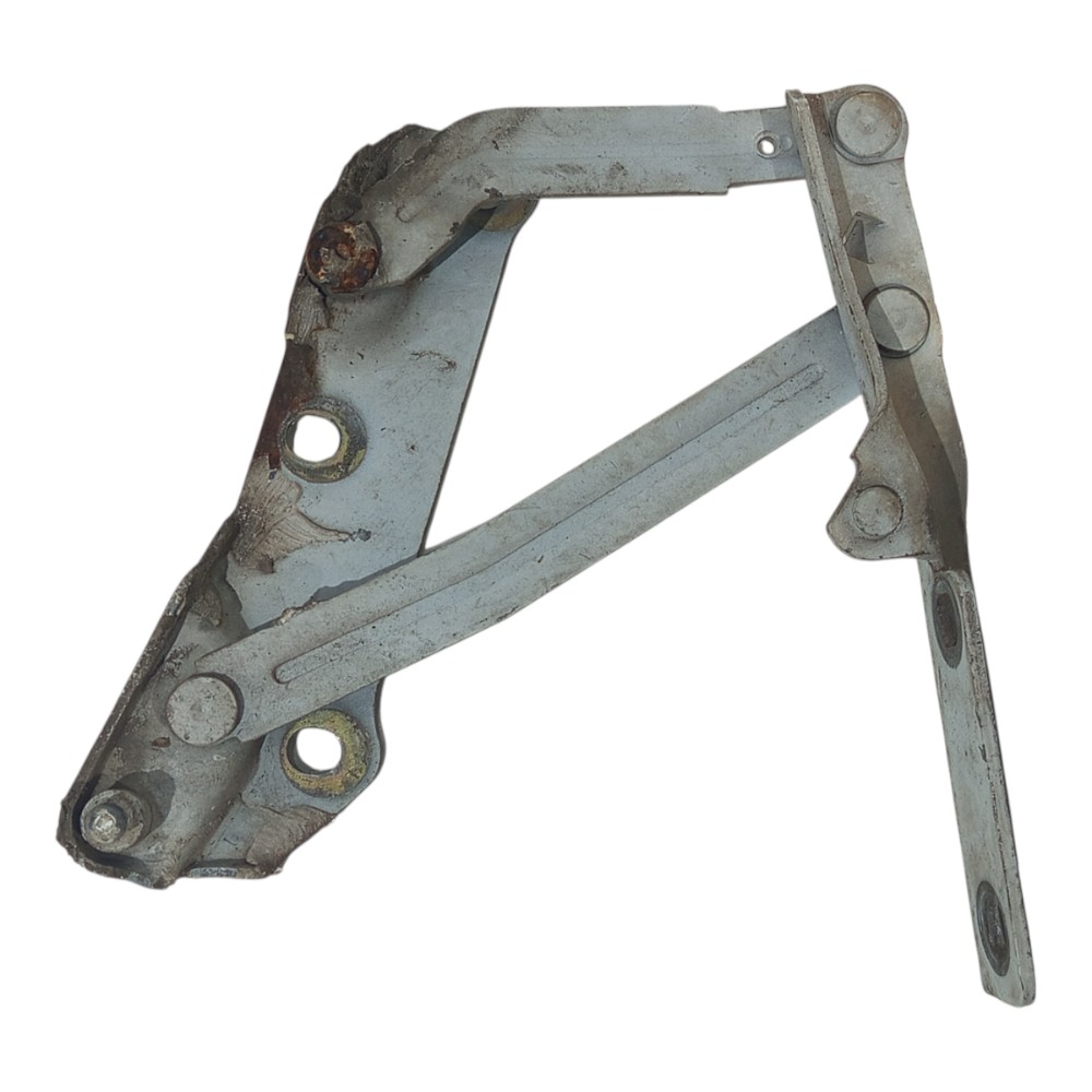 Suporte Amortecedor Esquerdo Porta Mala Gm Vectra 1997/2005 1