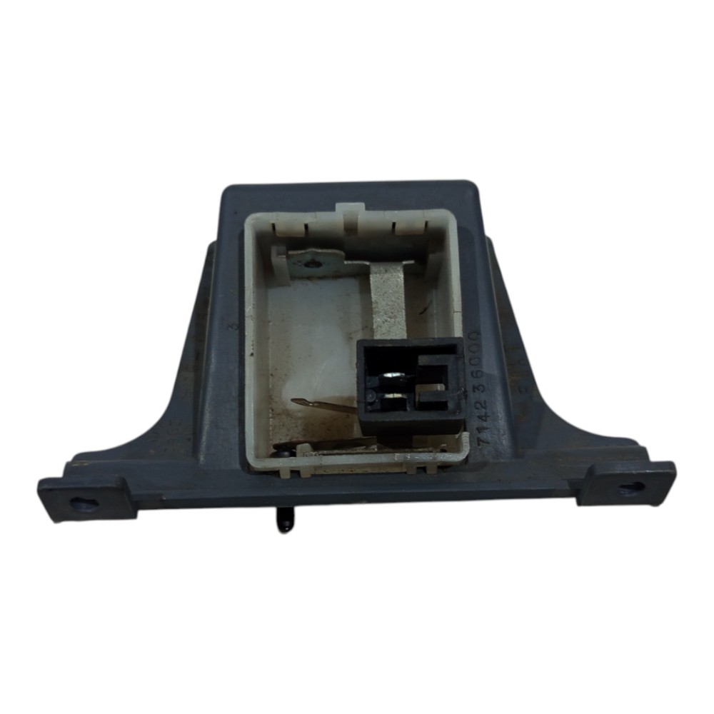 Luz Cortesia Porta Luvas Fiat Siena 1996 1997 1998 A 2000 7