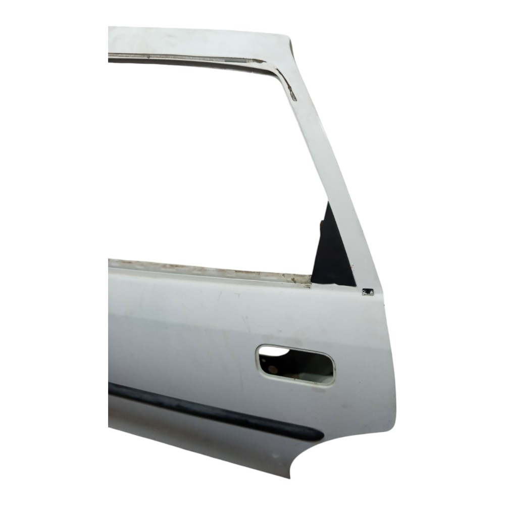 Porta Traseira Vectra Gls 2.0 0.8v Famlia.a 1997 A 2005 2