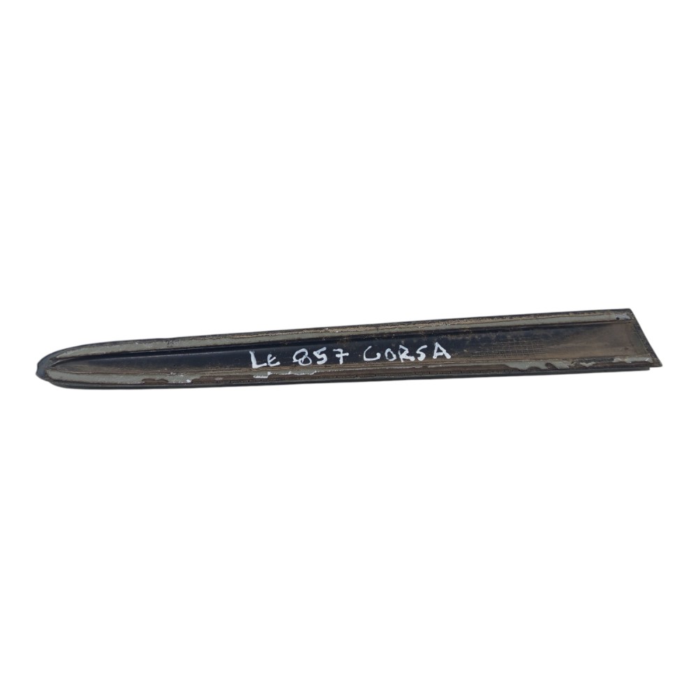Friso Preto Lado Esquerdo Gm Chevrolet Corsa 1998 1999 A 02 Preto 4