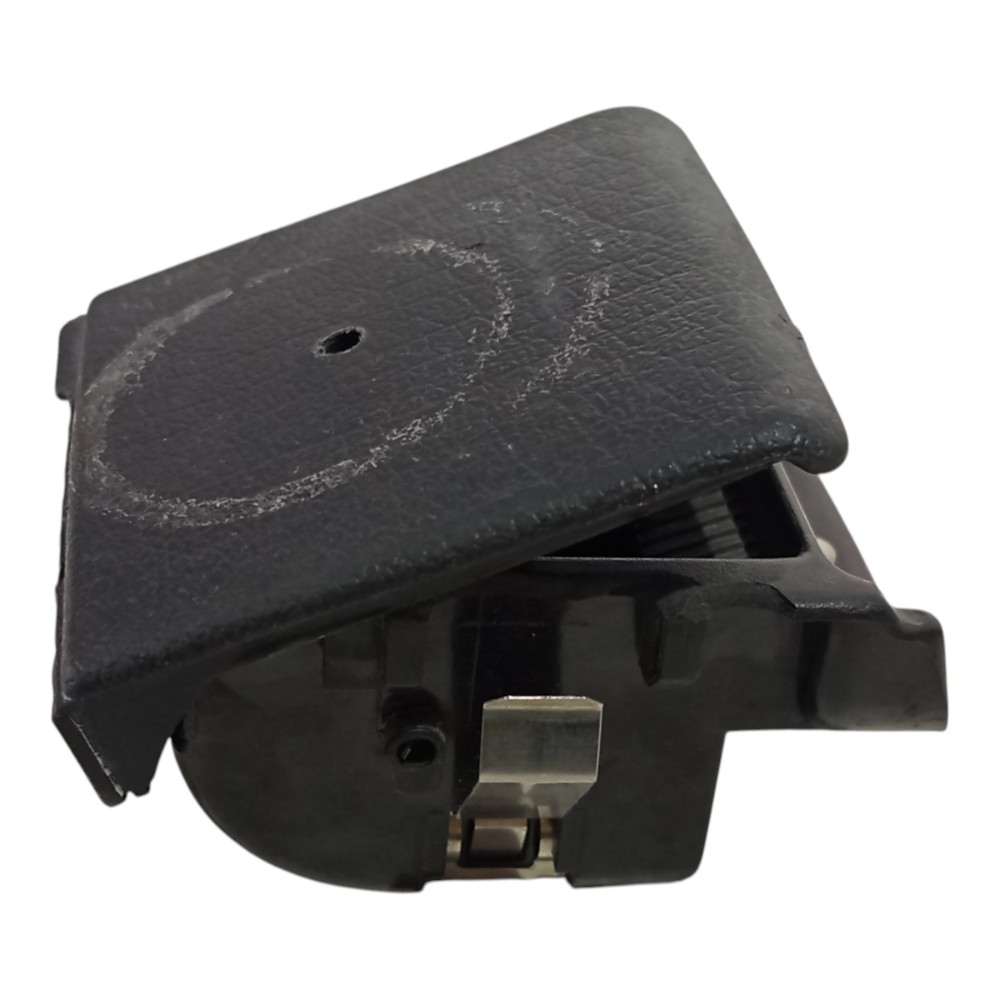 Cinzeiro Porta Treco Traseiro Volkswagen Golf 1993 A 1999 3