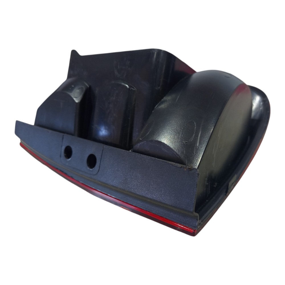 Lanterna Traseira Esq Volkswagen Saveiro 2009 2010 A 2013 7