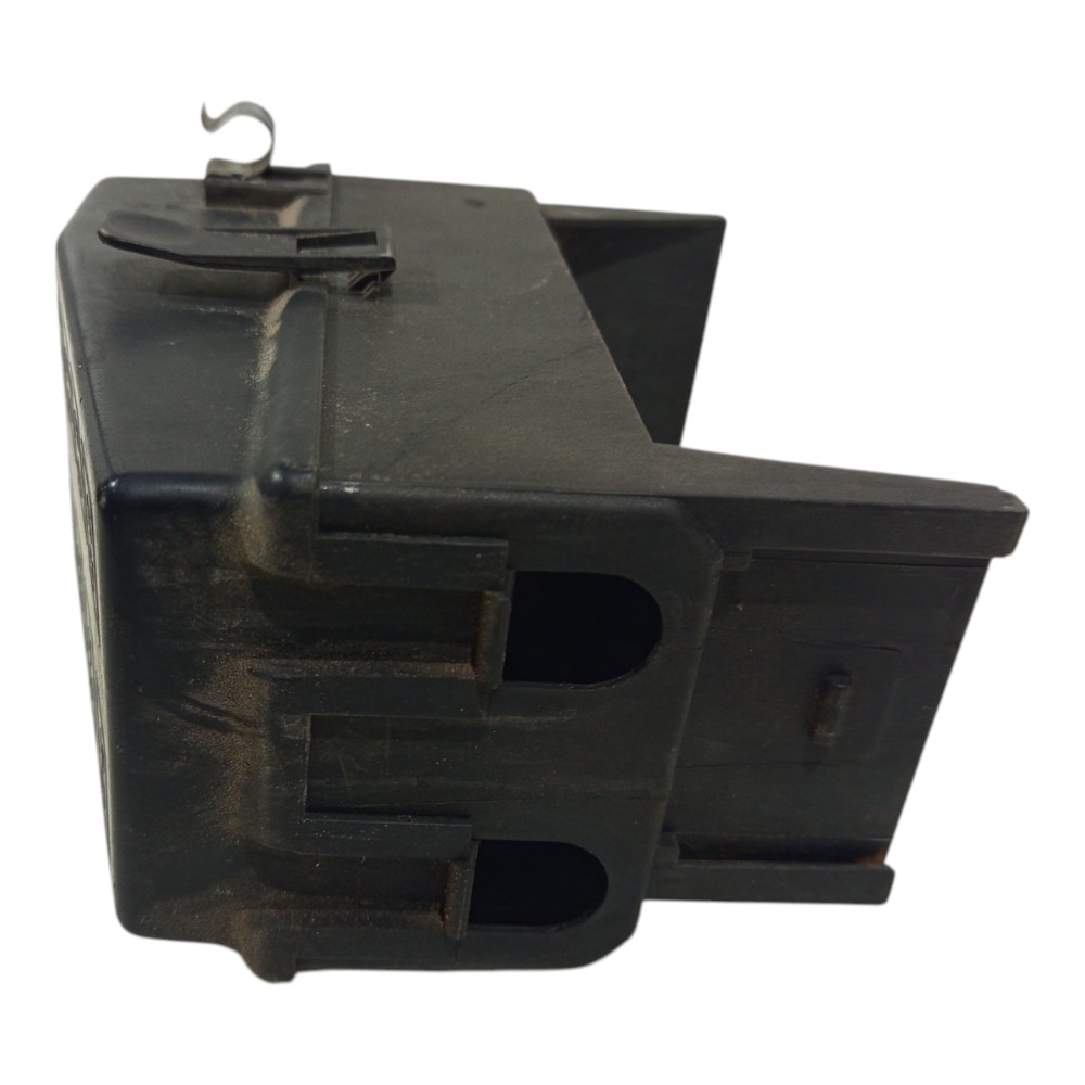 Suporte Caixa Rele Fusível Gm Vectra 1997 1998 1999 A 2005 4