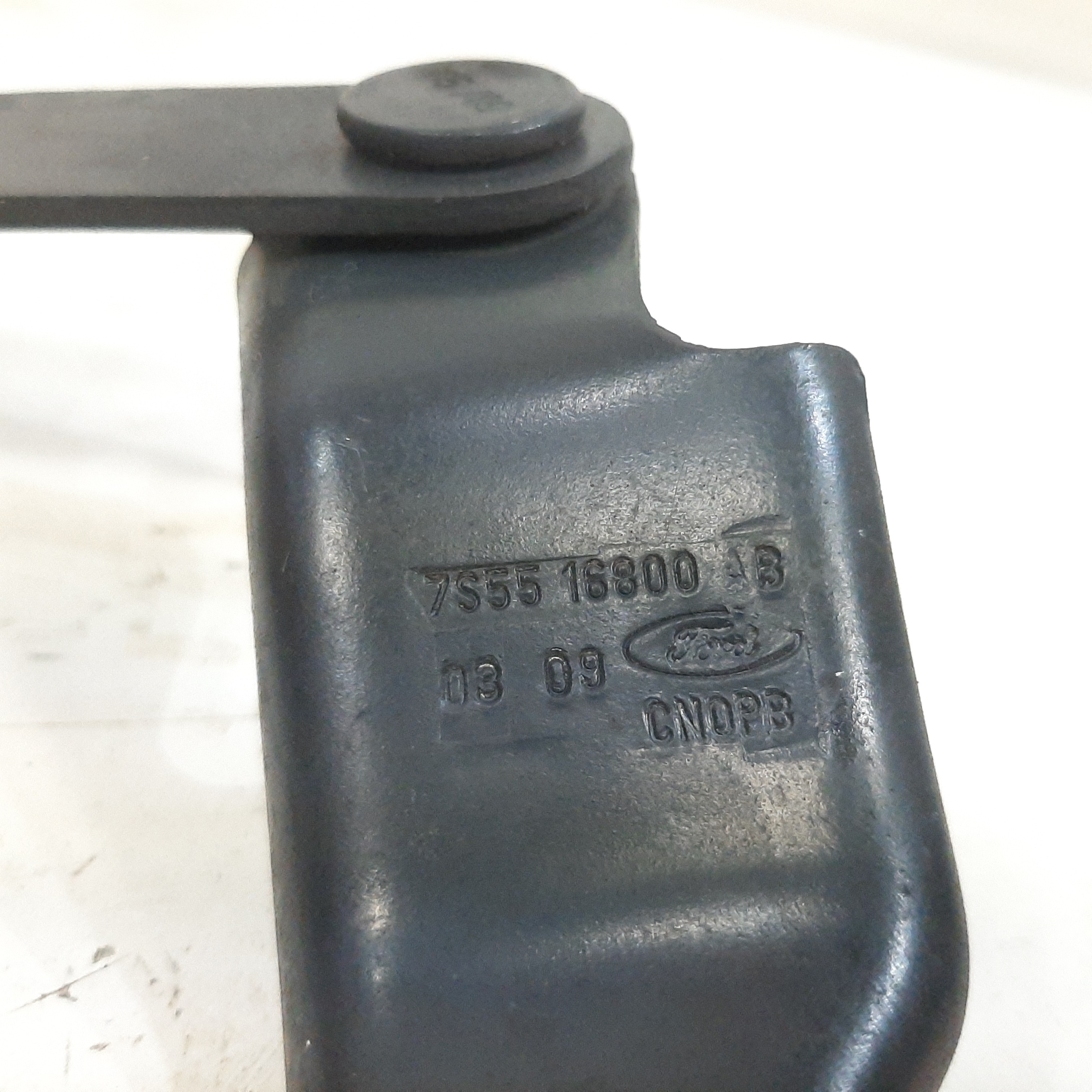 Dobradiça Direita Capô Dianteiro Ford Ka 2008 2009 A 2013 7