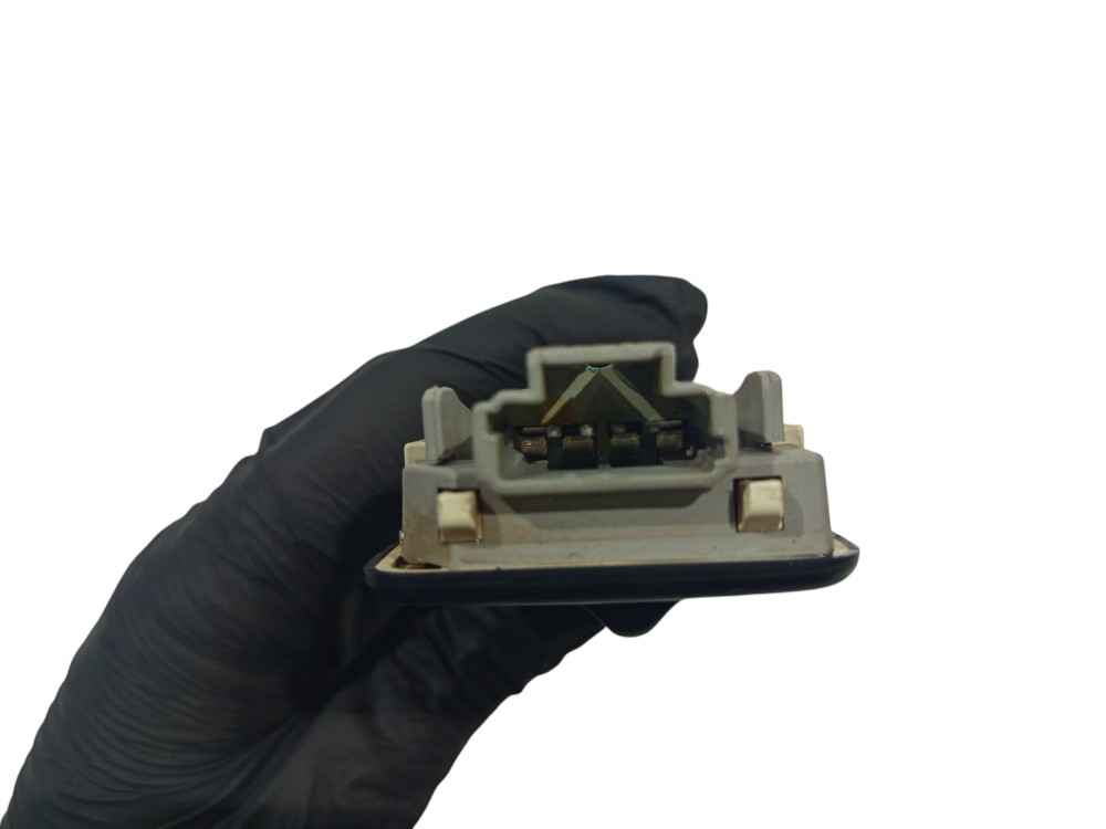 Luz Teto Cortesia Dianteira Peugeot 206 1999 2000 A 2010 2