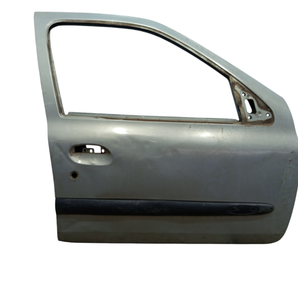 Porta Dianteira Direita Renault Clio 2000 2001 2002 A 2012 Dianteira Cinza 4