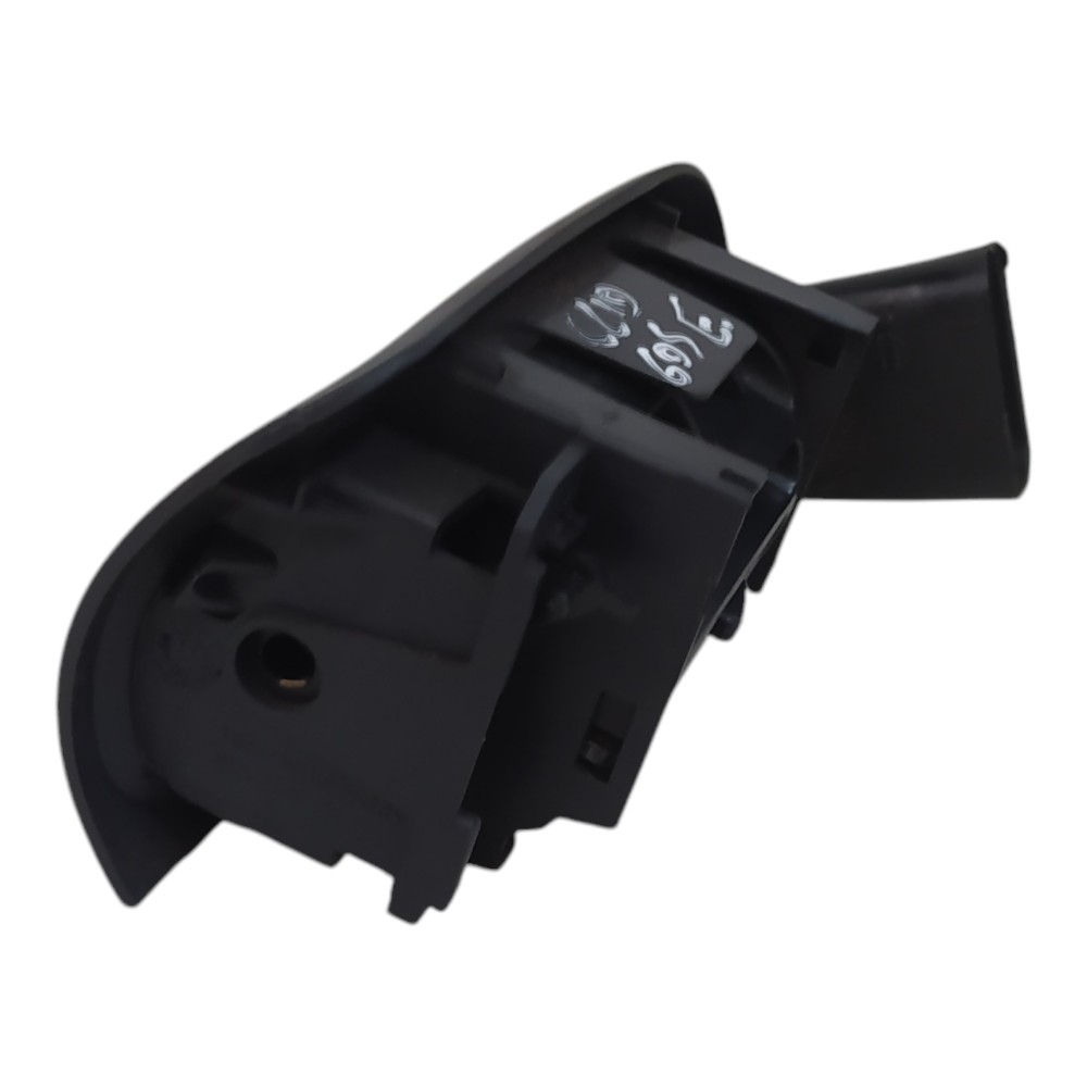 Difusor Ar Lateral Esquerdo Renault Clio 2000 2001 A 2012 1