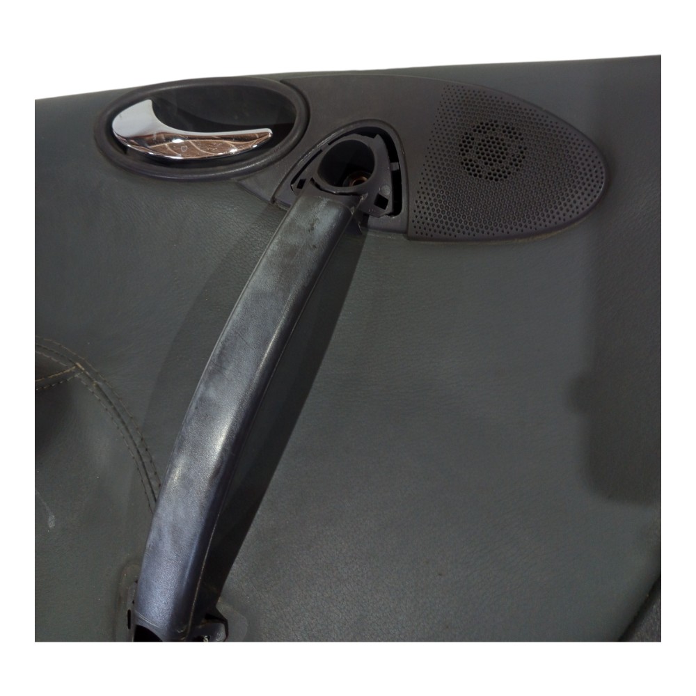 Forro Porta Dianteira Esquerda Mercedes Benz Cla 2003 A 2005 4