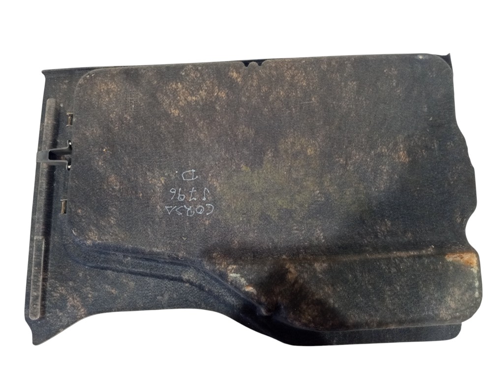 Forro Interno Porta Lado Direito Gm Corsa Sw 1997 A 2002 2