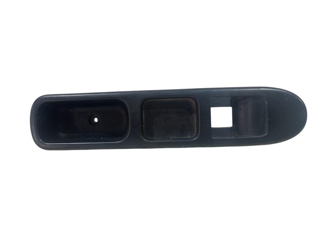 Moldura Comando Vidro Elétrico Botao Peugeot 307 2003 A 2011 3