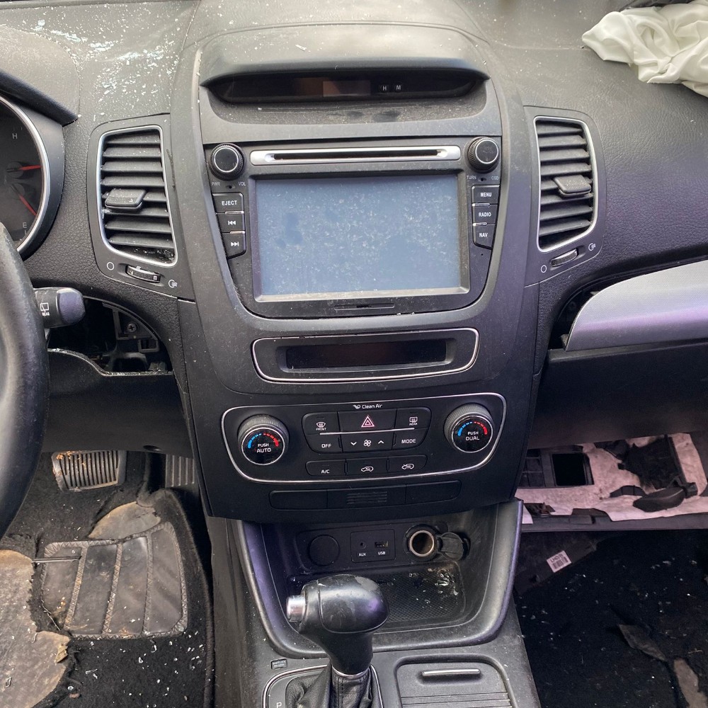 Peças Kia Sorento EX2 G25 2.4 16v Gasolina 174cv 2015 10