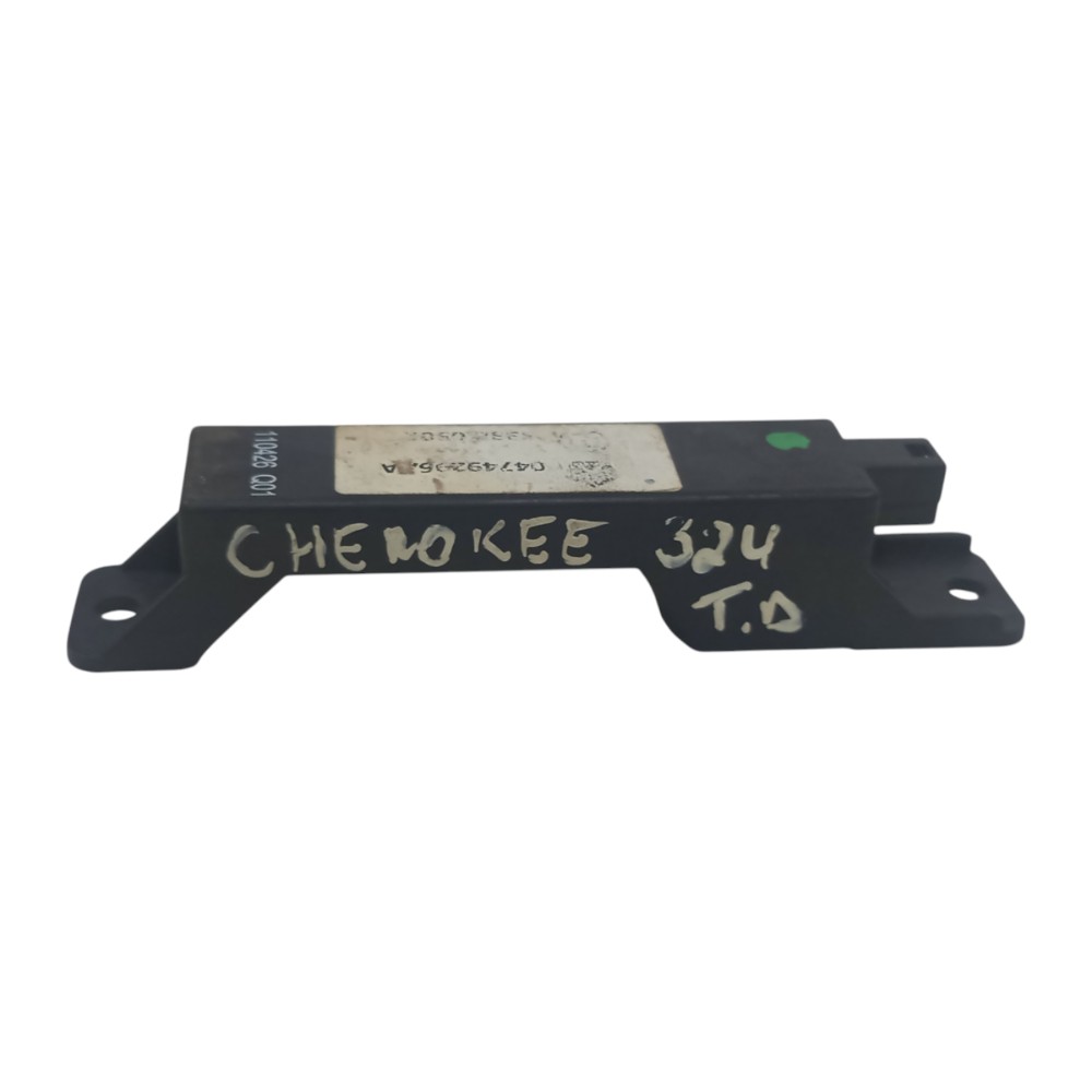 Sensor Presença Tras Direito Jeep Grand Cherokee 2008 A 2015 7
