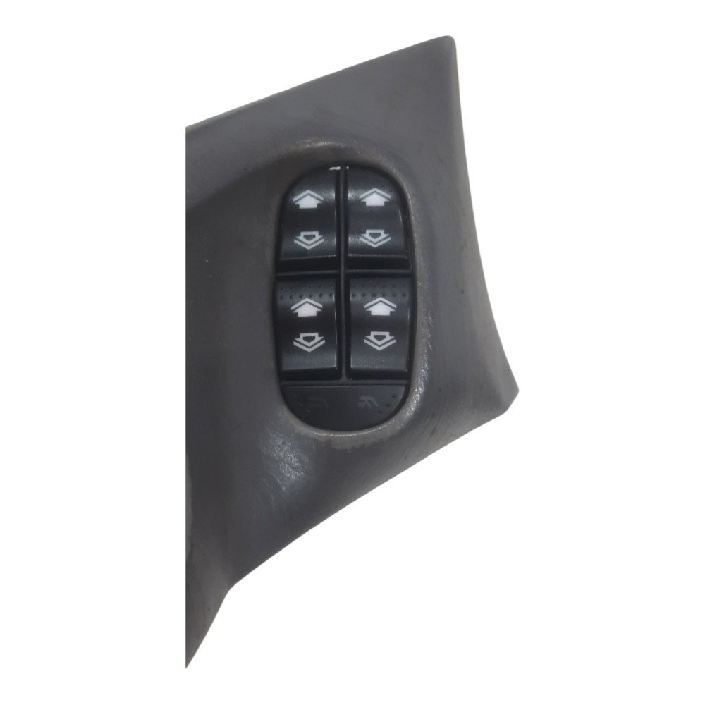 Moldura Maçaneta Esquerda Botões Ford Focus 2001 A 2008 6