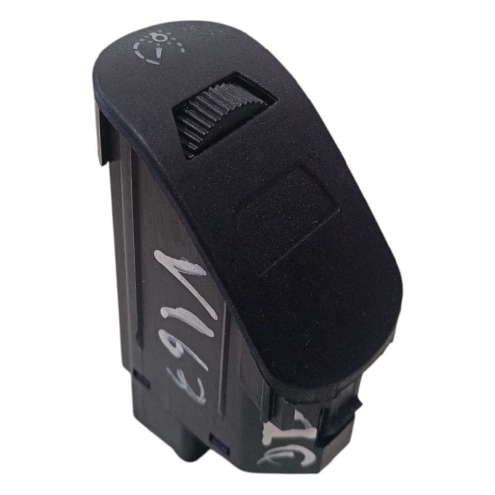 Botão Interruptor Controle Luz Painel Chery Qq 2011 A 2014 5