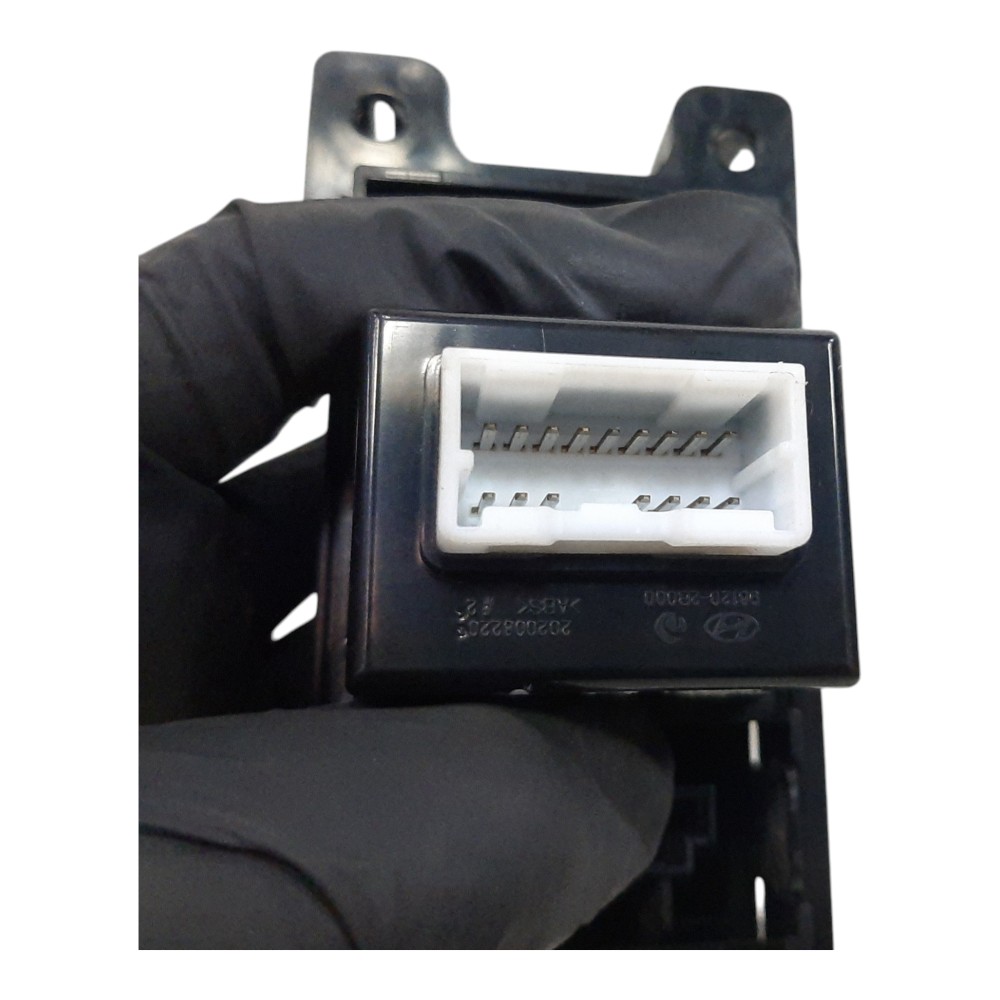 Entrada Usb Auxiliar Hyundai Santa Fé 2006 A 2013 961202b000 7