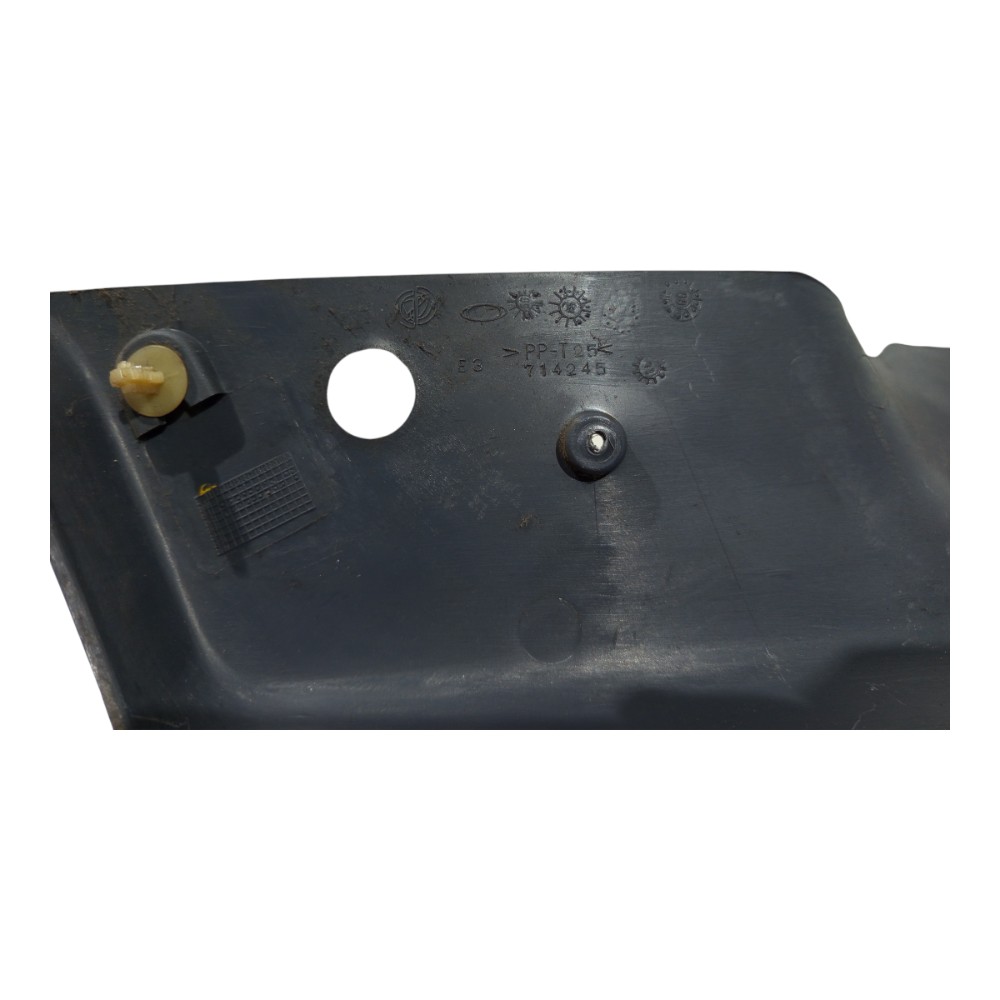 Moldura Caixa Roda Traseira Esquerda Fiat Palio 2002 A 2012 5