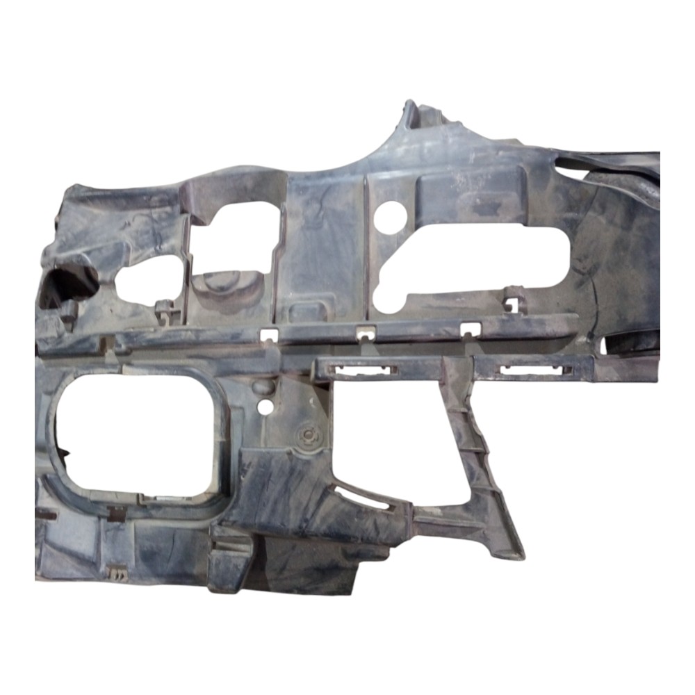 Guia Suporte Parachoque C280 1993 1994 1995 A 1999 Avaria 4