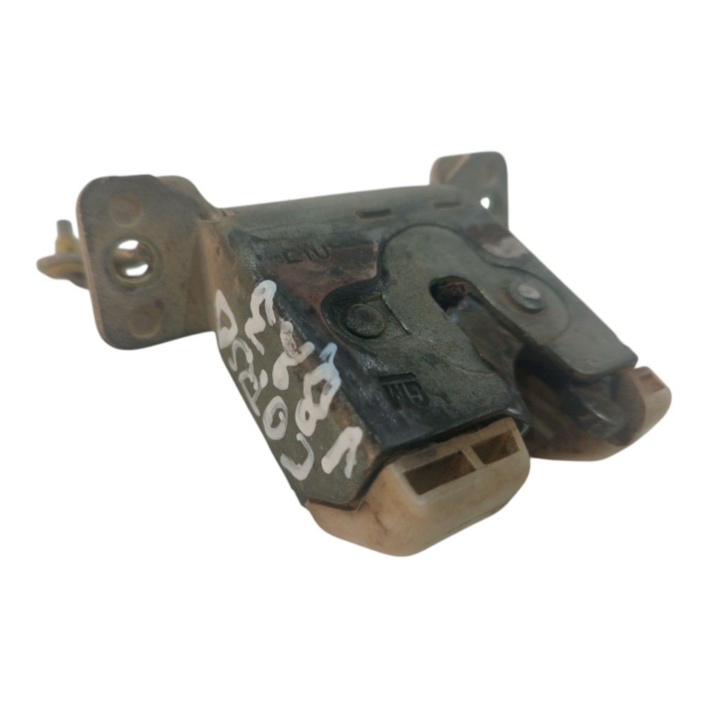 Fechadura Tampa Traseira Gm Chevrolet Corsa 1994 1995 A 1996 1