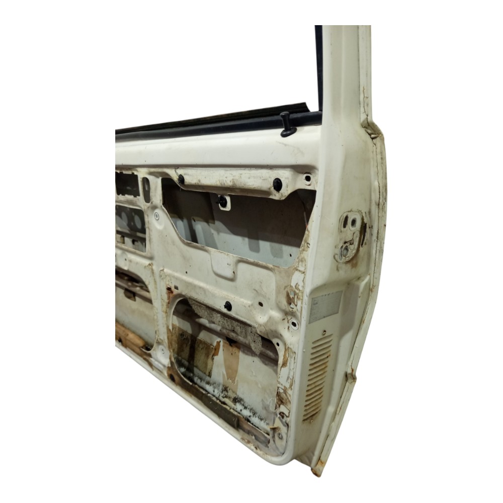 Porta Dianteira Direita Fiat Uno Fire 2004 A 2013 Detalhes Dianteira Direita Branca 7