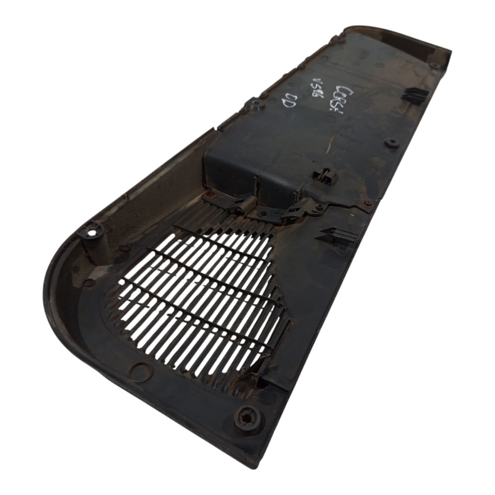 Porta Objetos Porta Dianteira Direita Gm Corsa 1994 A 2010 4