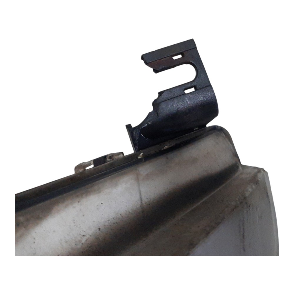 Farol Dianteiro Direito C/avaria Stilo 2003 2004 2005 A 2011 3