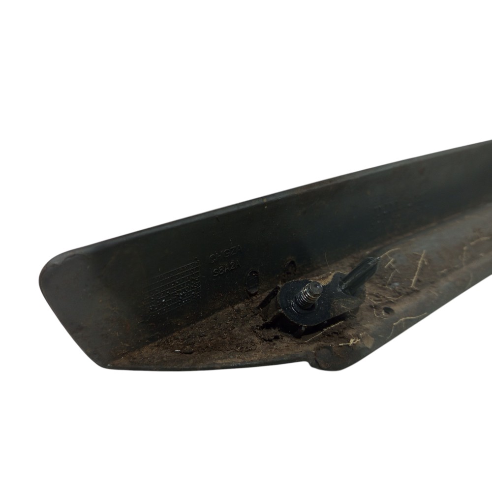 Friso Tampa Traseira Porta Malas Ford Fiesta 2002 A 2014 7