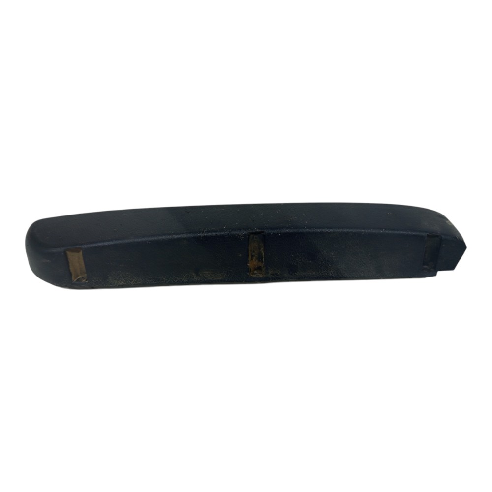 Porta Objetos Dianteira Esquerda Gm Vectra 1997 1998 A 2005 1