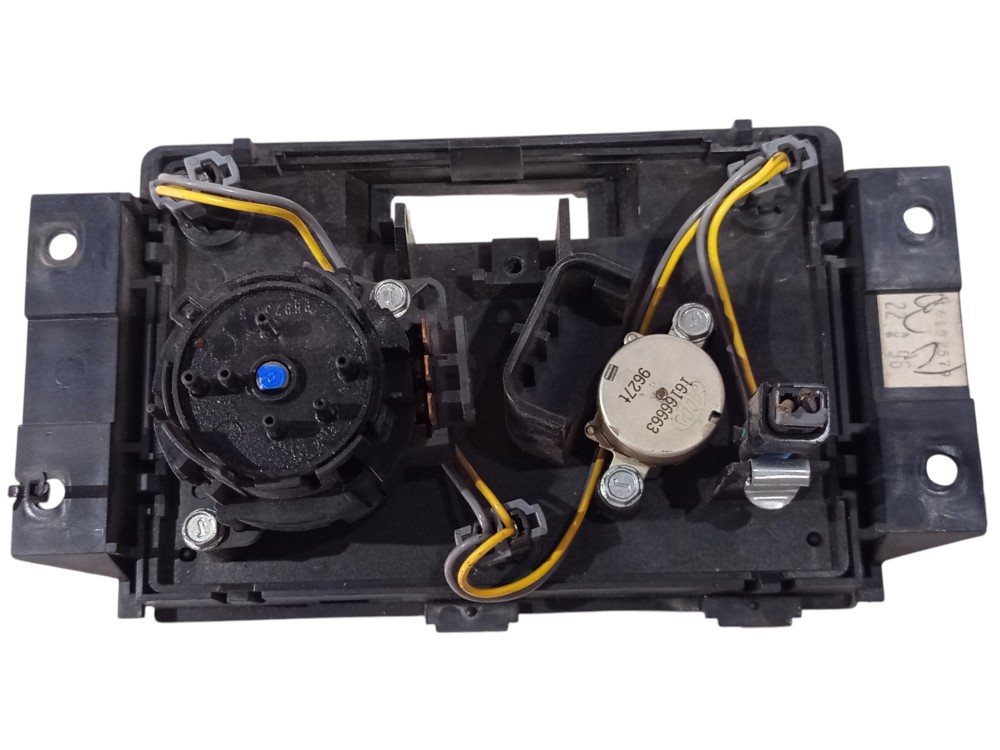 Comando Ar Condicionado Painel Chevrolet Blazer 1995 A 2001 4