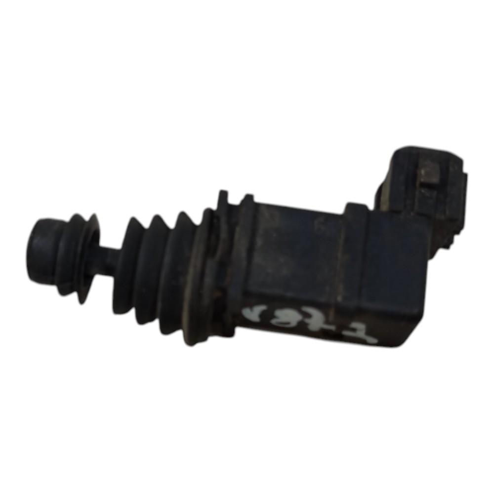 Interruptor Alarme Capo Trava Vw Passat 1991 A 1996 4