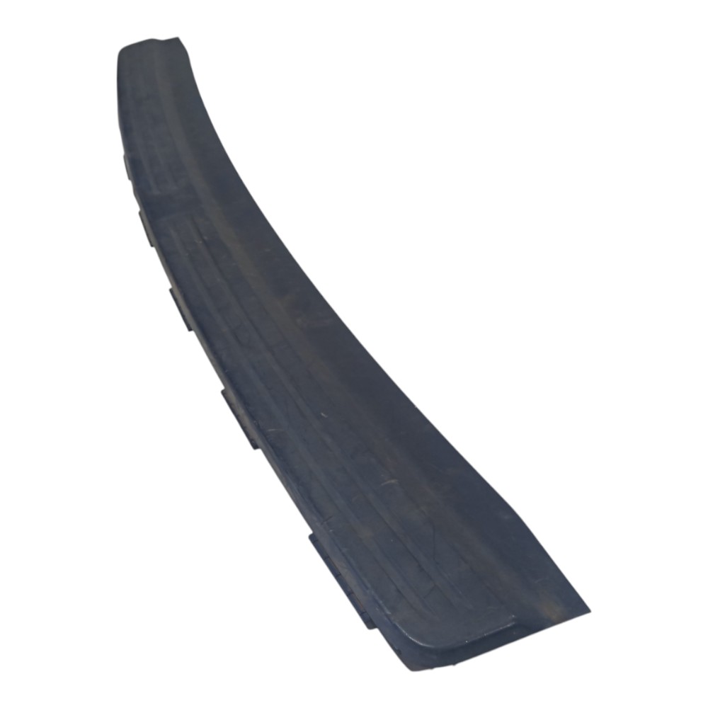 Moldura Para-choque Traseiro Land Rover Freelander 2007/2012 Preto 5