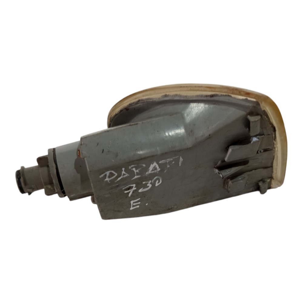 Lanterna Dianteira Esquerda Volkswagen Parati 1996 A 2004 Direito 2
