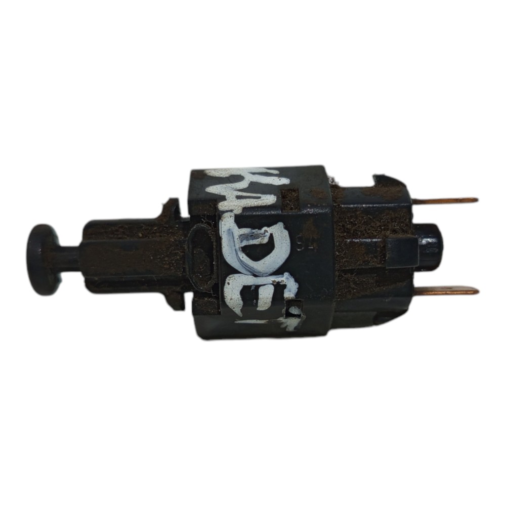 Interruptor Luz Freio Chevrolet Kadett 1989 1990 – 1998 2