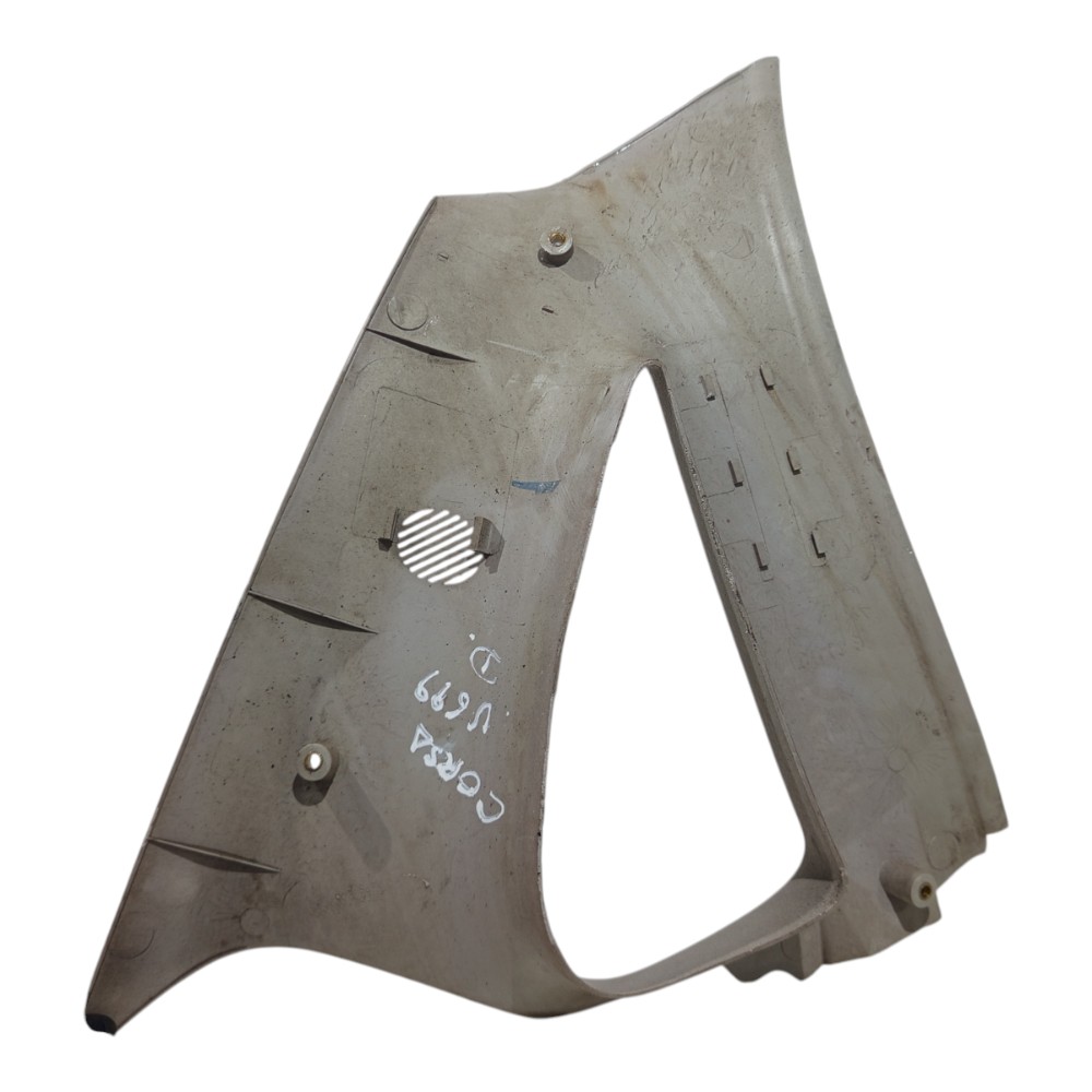 Moldura Traseira Direita Chevrolet Corsa 1994 1995 A 2010 4