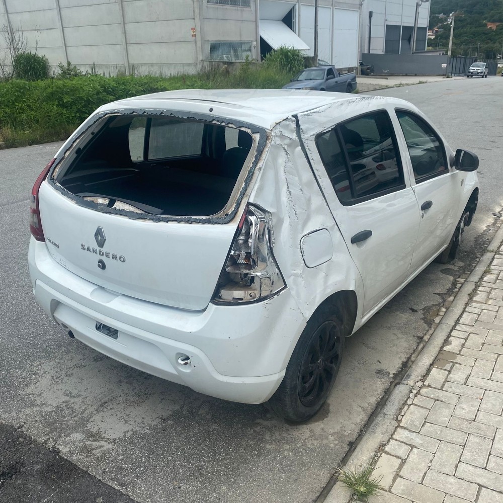 Peças Renault Sandero Authentique 1.0 16v Flex 77cv 2012 6