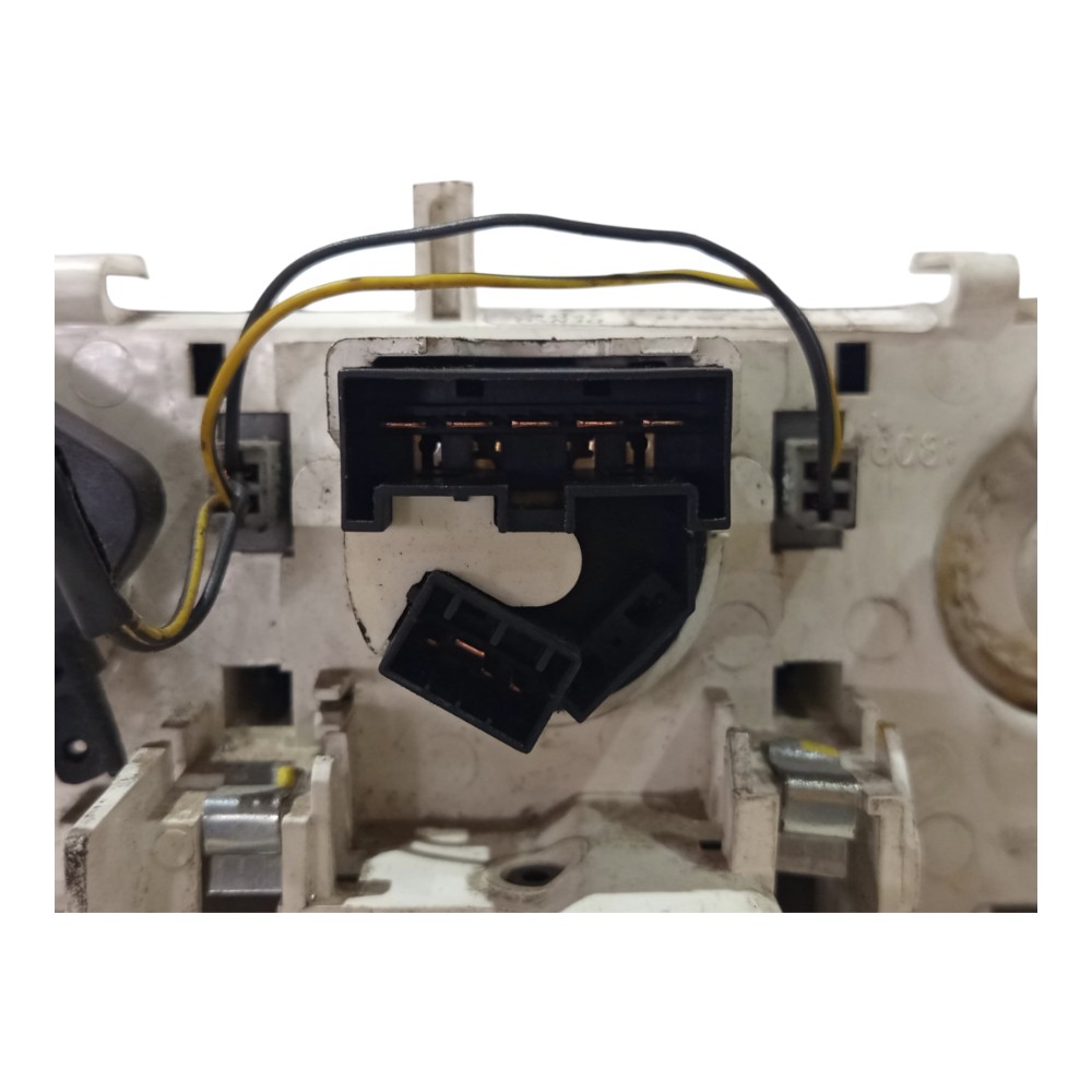 Comando Ar Condicionado Fiat Siena 1.0 8v 2012 2013 A 2019 6