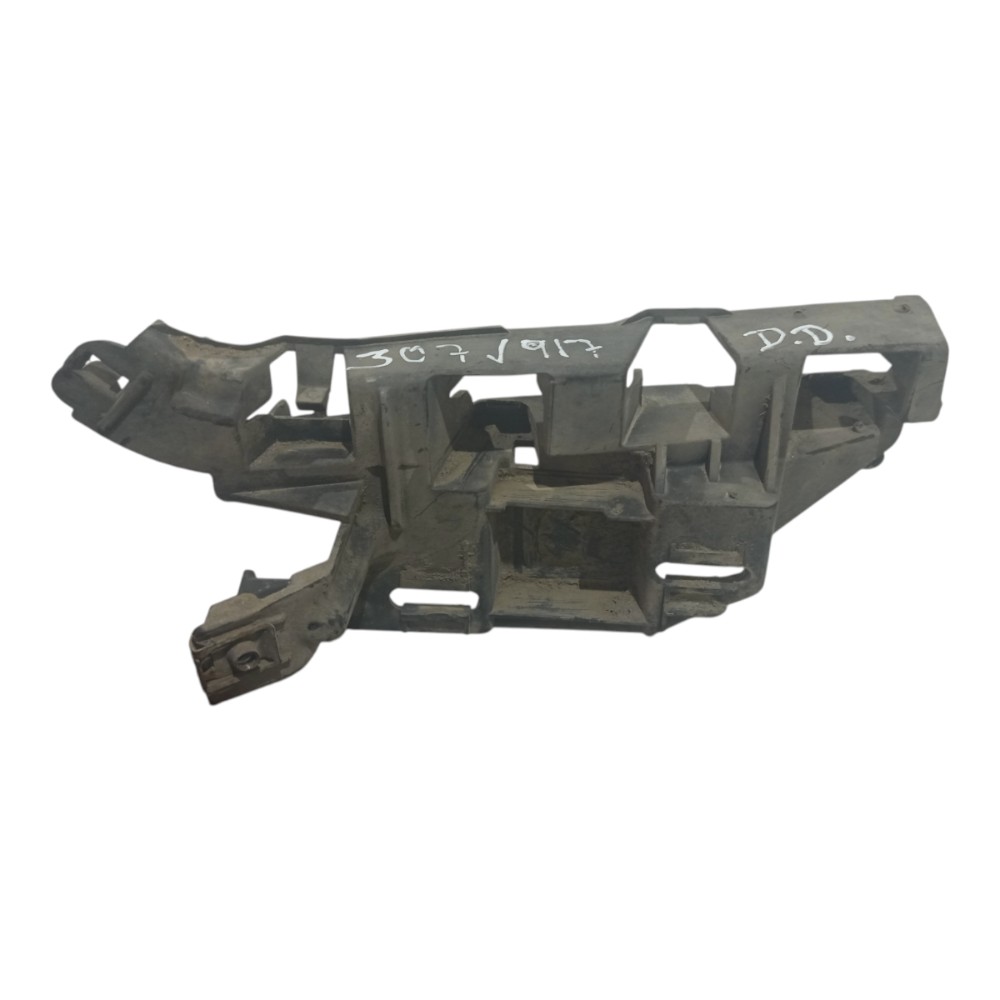 Suporte Guia Direito Para-choque Dianteiro Peugeot 307 02/12 1