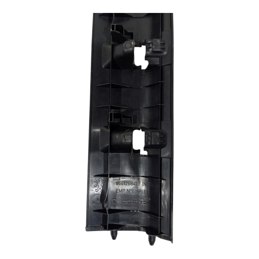 Moldura Soleira Porta Mala Peugeot 307 Sw Anos 2004 05 2010 Preto 8