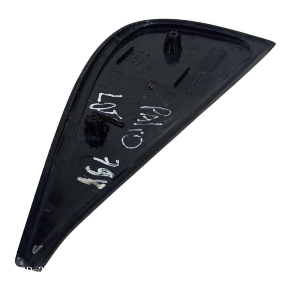 Moldura Externa Porta Traseira Direita Fiat Palio 1996 A 00 4