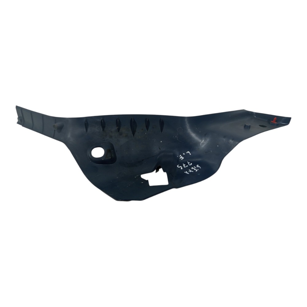 Moldura Coluna Traseira Esquerda Fiat Palio 1996 1997 A 2003 2