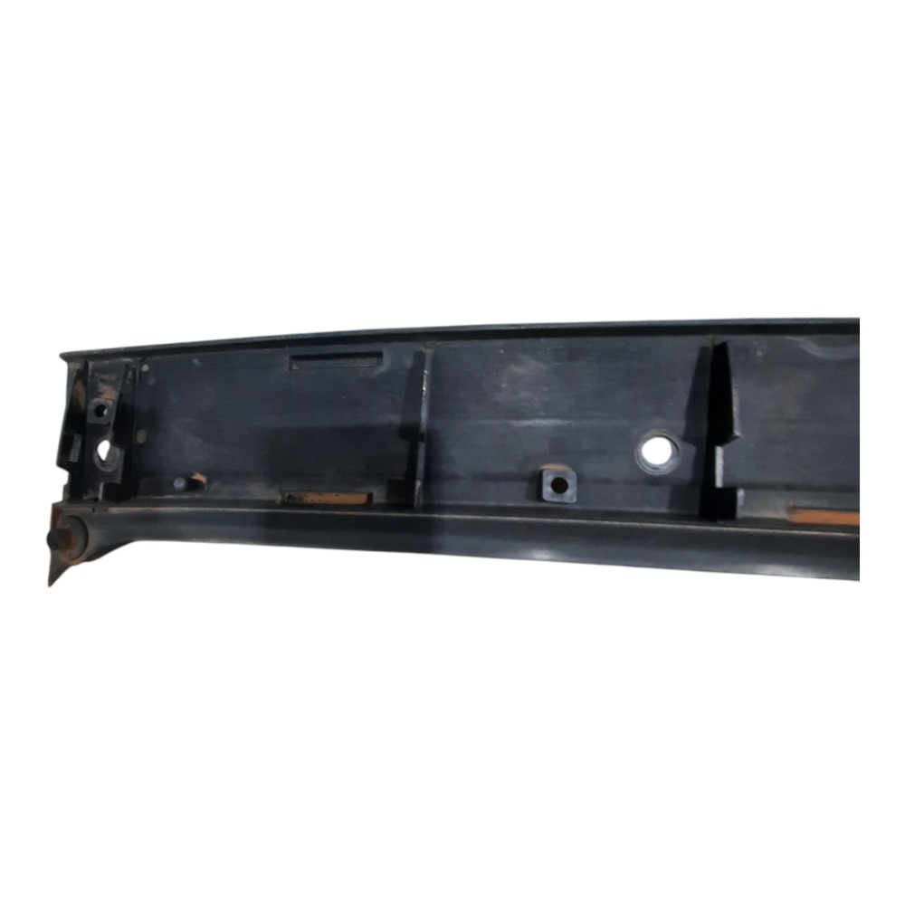 Suporte Moldura Tampa Tras Porta-malas Porsche Cayenne 03/06 8