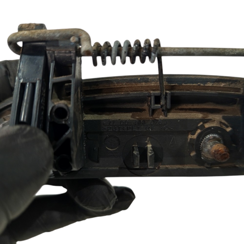 Maçaneta Externa Dianteira Direita Renault Clio 2000 A 2012 6