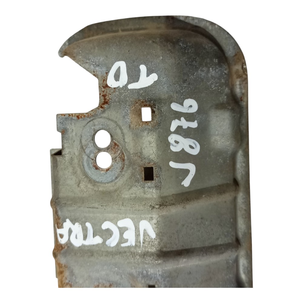 Suporte Maçaneta Externa Traseira Ld Gm Vectra 1995 A 2005 Traseira 4