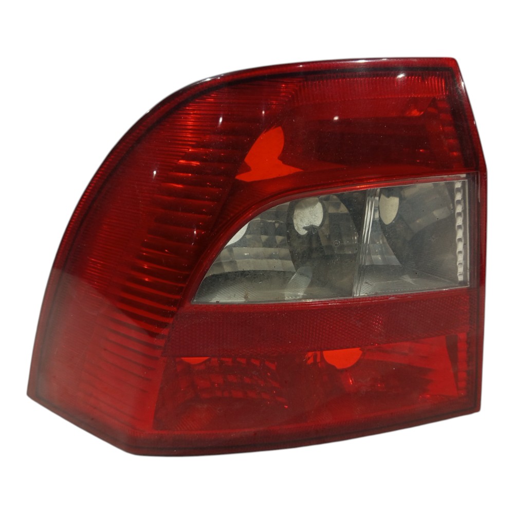 Lanterna Traseira Esquerdo Gm Vectra 2000 2001 2002 A 2005 Esquerdo/motorista Vermelho/branco 1