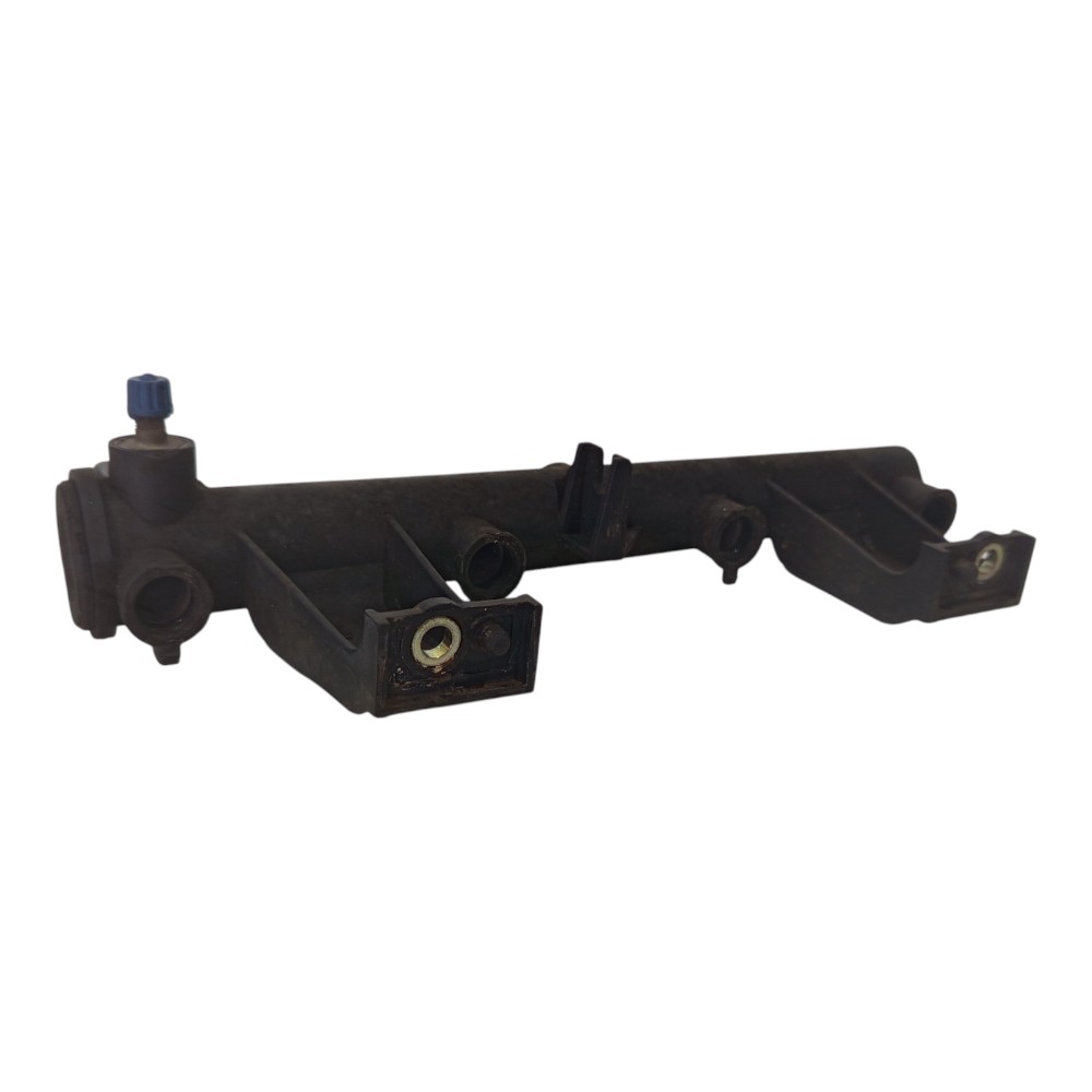 Flauta Bico Injeção Peugeot 206 1.6 8v 2002 2003 2004 A 2007 1
